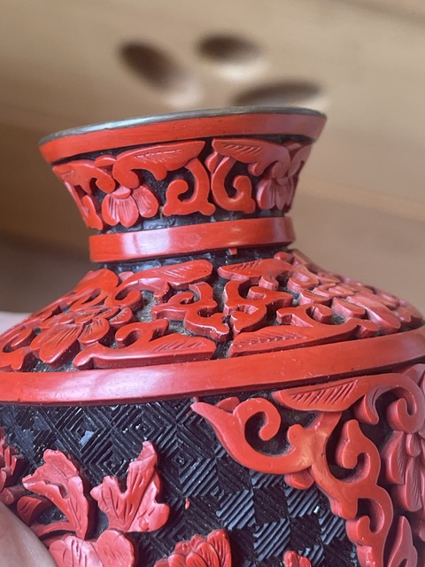 古玩雜項剔紅瓶真品鑒賞圖