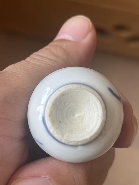 古玩陶瓷青花瓶真品鑒賞圖