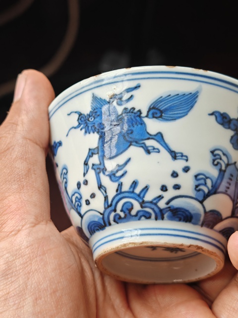 古玩陶瓷民國青花杯真品鑒賞圖