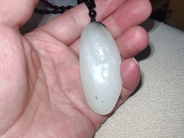 古玩玉器天然和田玉真品鑒賞圖