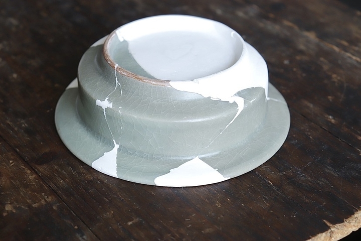 古玩陶瓷罕見館藏級南宋官窯天青色板沿洗拍賣，當前價格98000元