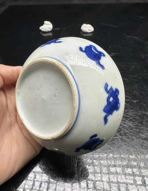 古玩陶瓷粉盒真品鑒賞圖
