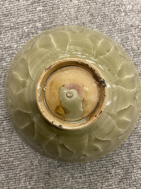 古玩陶瓷耀州窯外刻蓮盞真品鑒賞圖