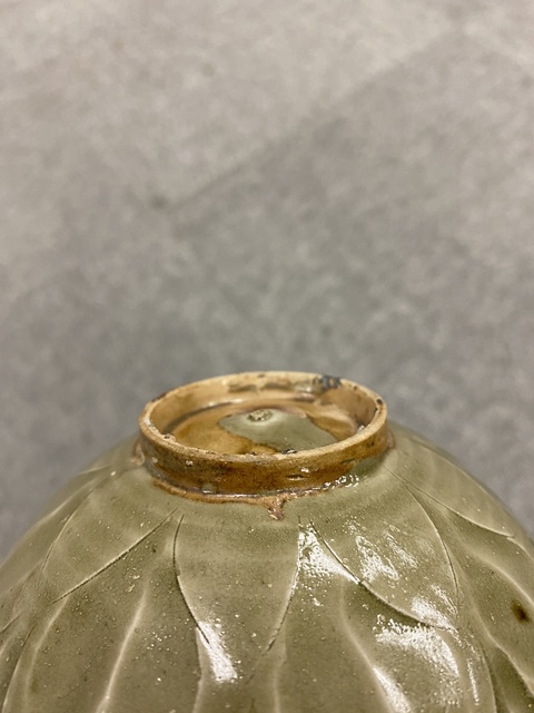 古玩陶瓷耀州窯外刻蓮盞真品鑒賞圖