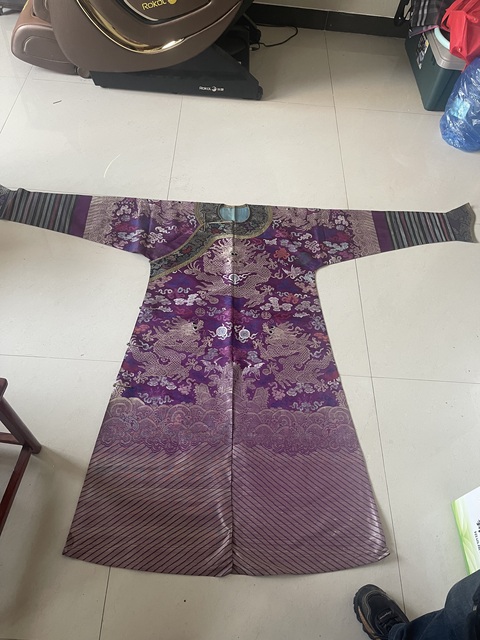 古玩雜項織錦蟒袍真品鑒賞圖