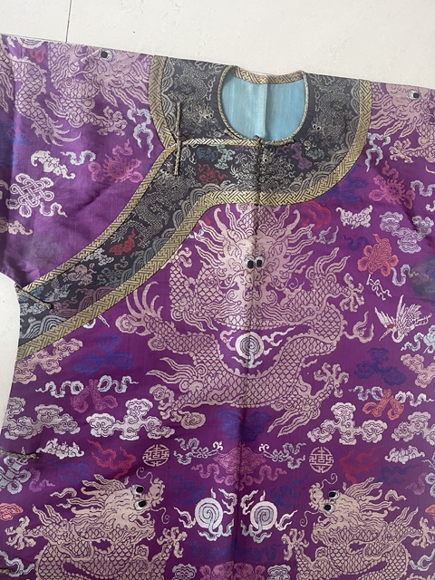 古玩雜項織錦蟒袍真品鑒賞圖