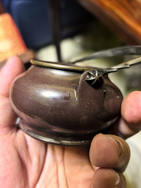 古玩陶瓷提梁壺真品鑒賞圖