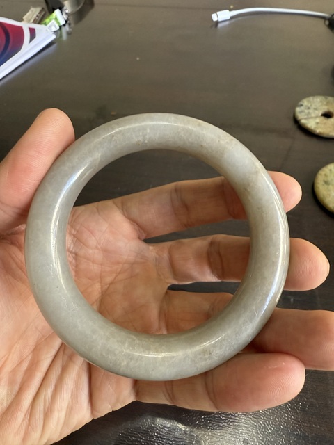 古玩玉器翡翠手鐲真品鑒賞圖