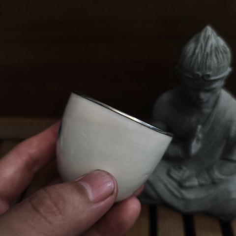 古玩陶瓷德化窯白釉杯真品鑒賞圖