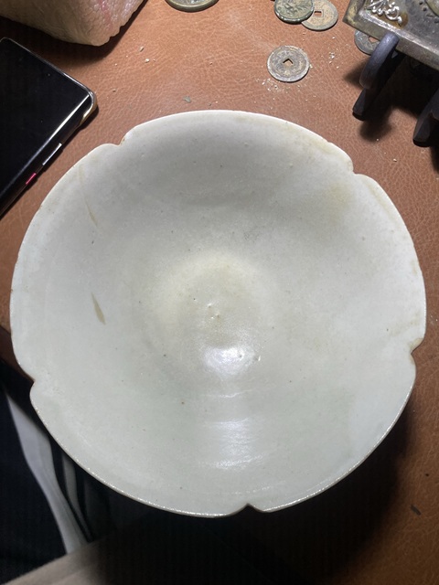 古玩陶瓷青白釉葵口盞真品鑒賞圖