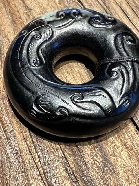 古玩玉器提油仿古“螭龍紋玉環”真品鑒賞圖