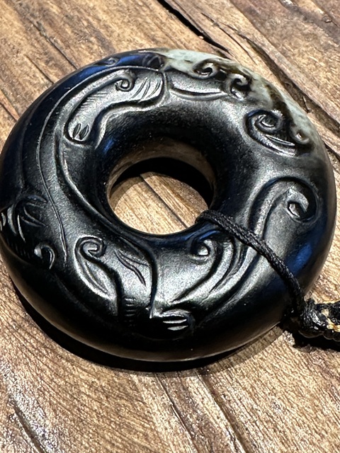 古玩玉器提油仿古“螭龍紋玉環”真品鑒賞圖