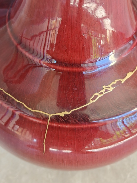 古玩陶瓷清末民國郎窯紅釉賞瓶真品鑒賞圖