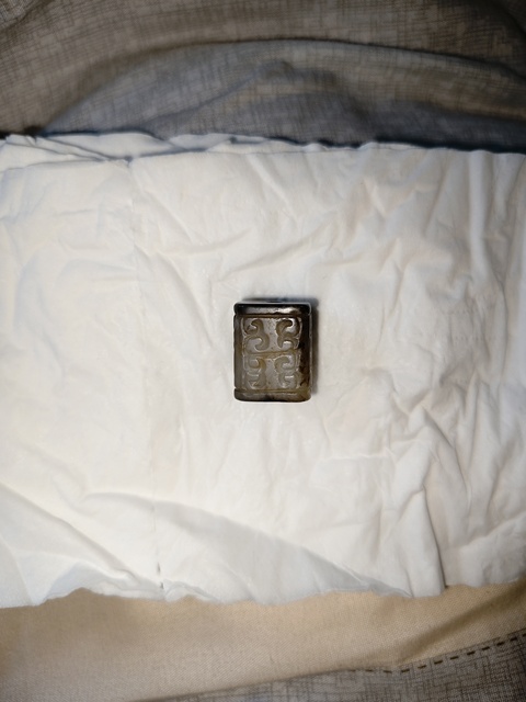 古玩玉器仿古做舊玉勒子真品鑒賞圖