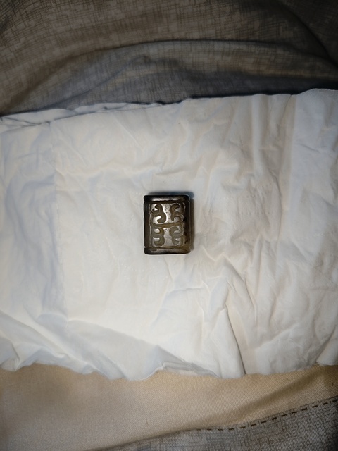 古玩玉器仿古做舊玉勒子真品鑒賞圖