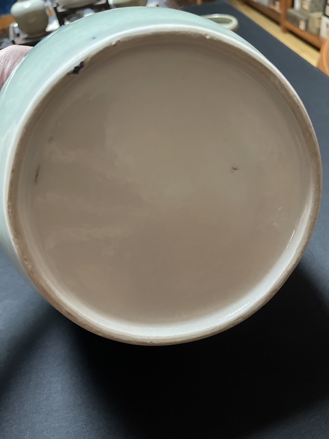 古玩陶瓷豆青釉青花堆白五福罐真品鑒賞圖