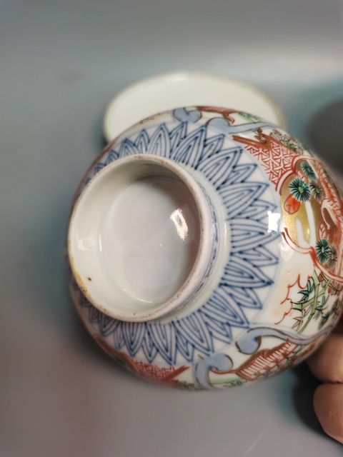 古玩陶瓷民國青花五彩花鳥蓋碗一對拍賣，當(dāng)前價(jià)格526元