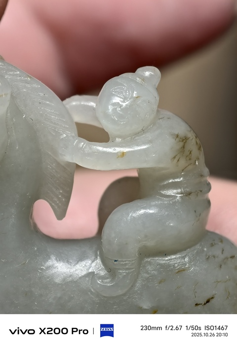 古玩玉器和田玉騎馬人物題材把件真品鑒賞圖