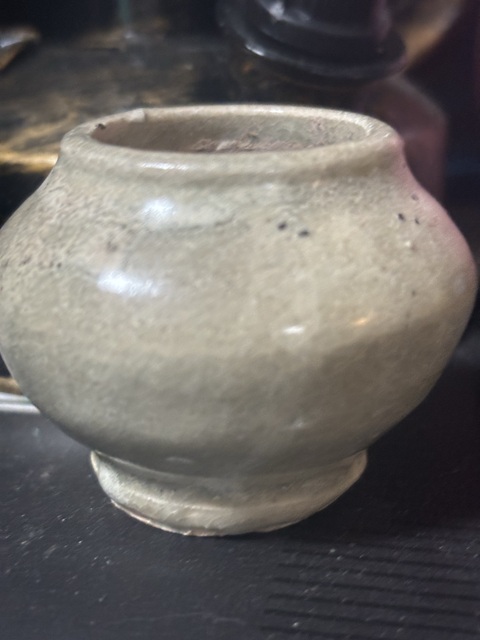 古玩陶瓷龍泉青釉水盂拍賣,當(dāng)前價(jià)格128元