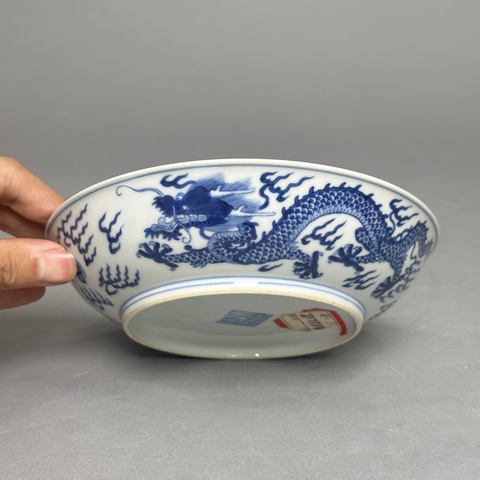 古玩陶瓷青花雙龍戲珠紋臥盤(pán)真品鑒賞圖