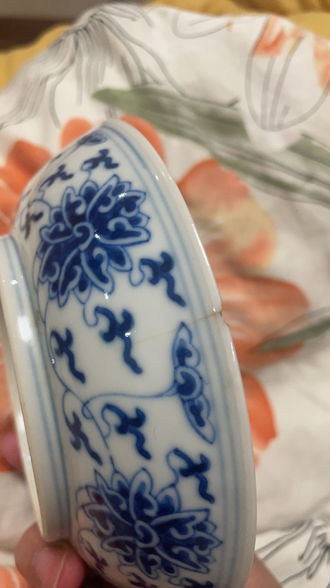 古玩陶瓷青花纏枝花卉紋盤拍賣，當前價格15000元