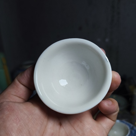古玩陶瓷晚明德化窯杯拍賣，當前價格0元
