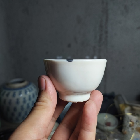 古玩陶瓷晚明德化窯杯拍賣，當前價格0元
