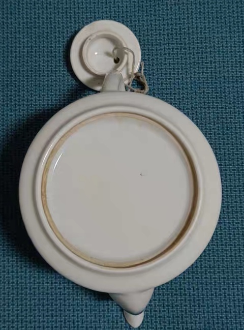 古玩陶瓷花卉紋青花執(zhí)壺真品鑒賞圖