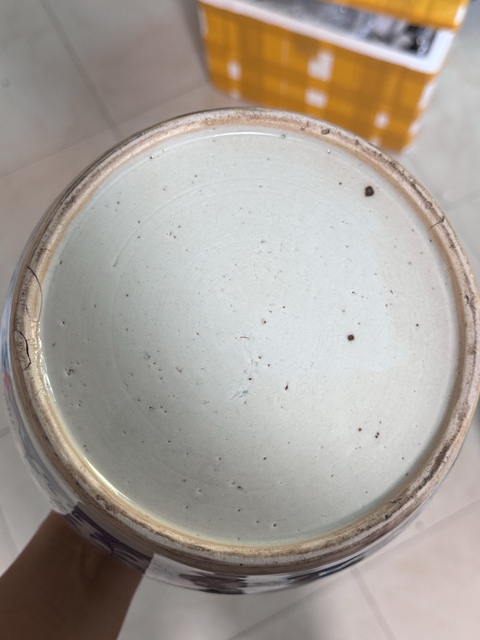 古玩陶瓷青花纏枝花卉紋罐真品鑒賞圖