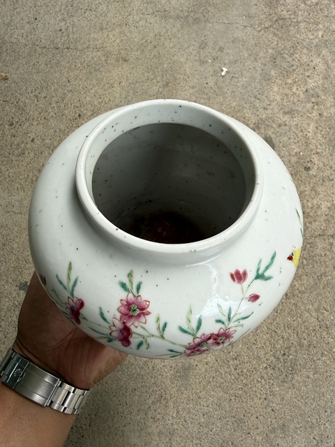 古玩陶瓷花鳥紋粉彩將軍罐真品鑒賞圖