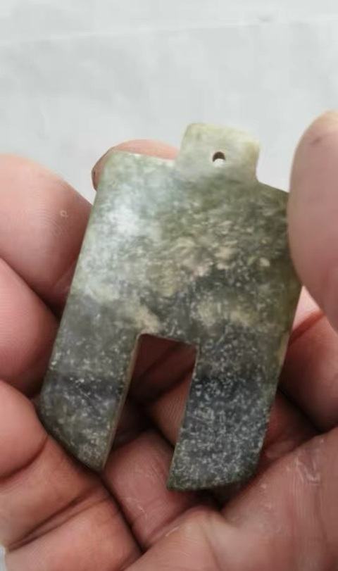 古玩玉器地方玉“刀幣”真品鑒賞圖