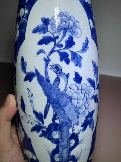 古玩陶瓷冰梅開(kāi)窗錦上添花橄欖瓶真品鑒賞圖