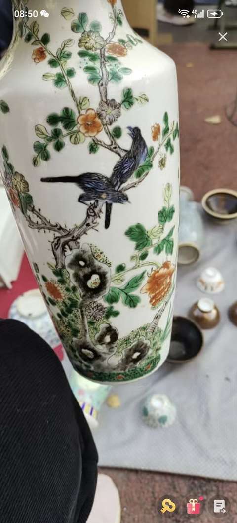 古玩陶瓷花鳥紋五彩瓶真品鑒賞圖