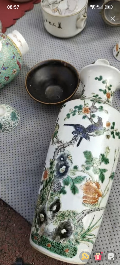 古玩陶瓷花鳥紋五彩瓶真品鑒賞圖