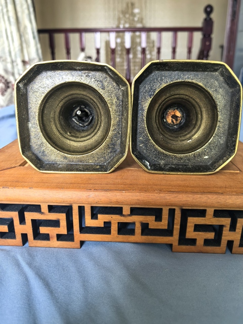 古玩銅器銅燭臺真品鑒賞圖