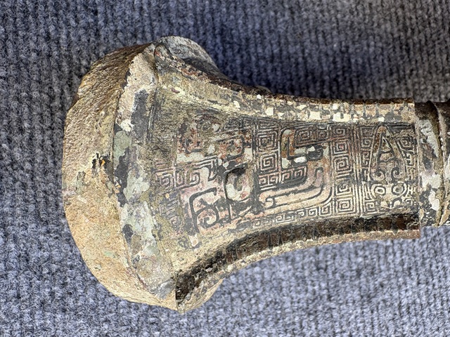 古玩銅器獸面紋青銅觚真品鑒賞圖