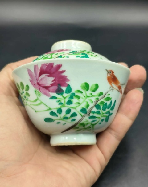 古玩陶瓷御窯廠名家淺降彩花鳥蓋碗拍賣，當前價格688元