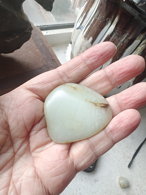 古玩玉器天然和田玉籽料原石拍賣，當(dāng)前價格988元