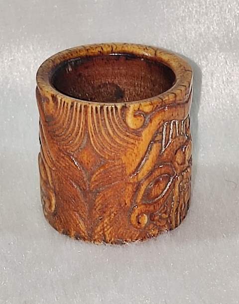 古玩字畫饕餮紋骨質班指真品鑒賞圖