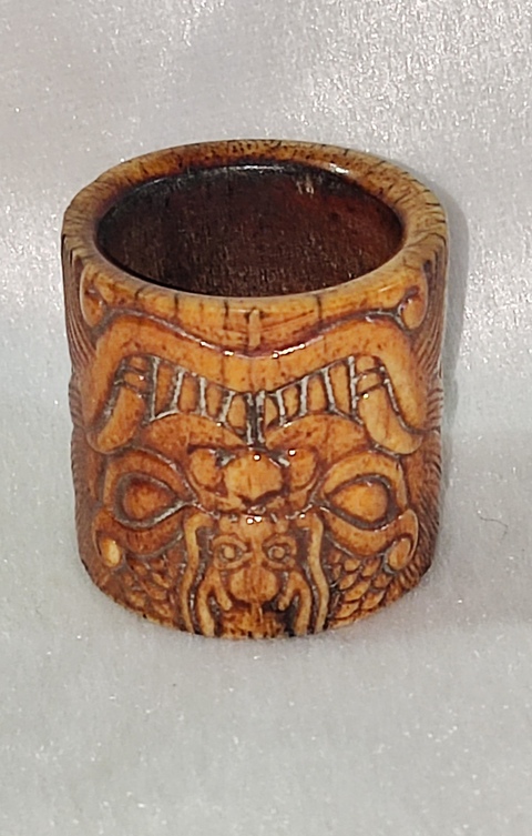 古玩字畫饕餮紋骨質班指真品鑒賞圖