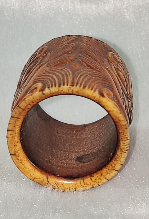 古玩字畫饕餮紋骨質班指真品鑒賞圖