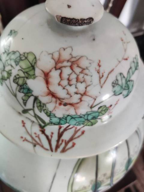 古玩陶瓷粉彩仕女人物紋將軍罐真品鑒賞圖