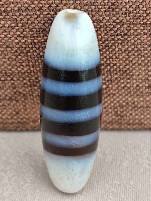 古玩玉器黑白線珠真品鑒賞圖