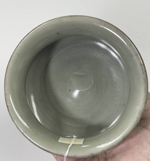 古玩陶瓷元代龍泉三足爐真品鑒賞圖