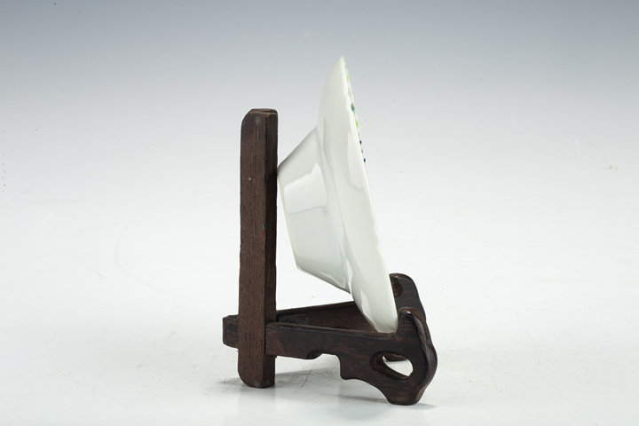 古玩陶瓷民國(guó)·粉彩百花不落地團(tuán)龍紋三才碗真品鑒賞圖