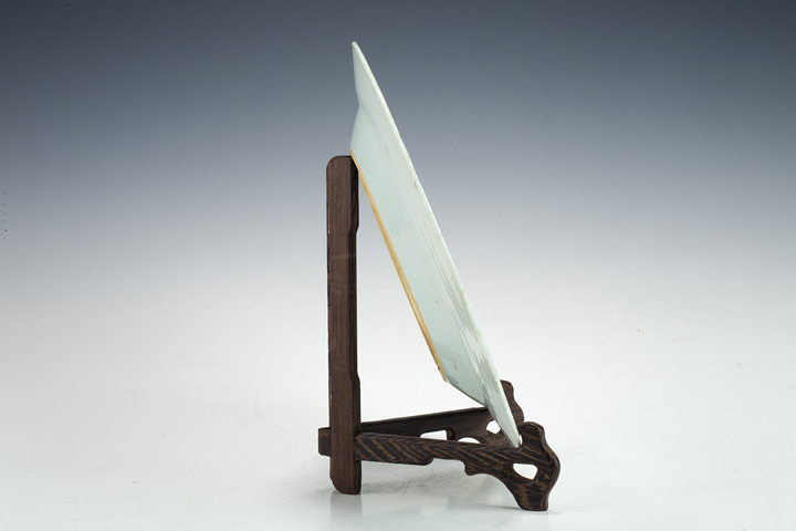 古玩陶瓷清中·青花花卉紋折沿盤真品鑒賞圖