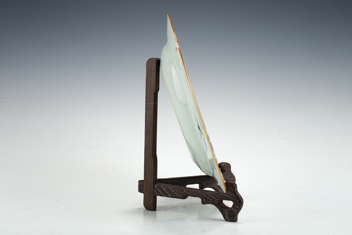 古玩陶瓷清康熙·青花洞石花竹紋折沿盤
真品鑒賞圖