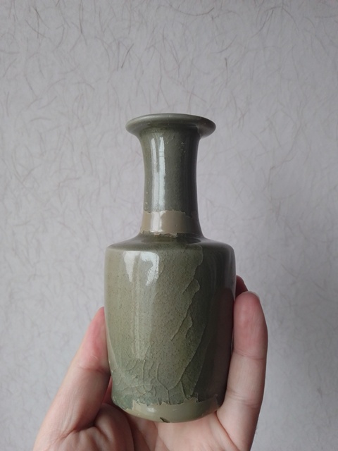 古玩陶瓷龍泉窯青釉紙捶瓶真品鑒賞圖