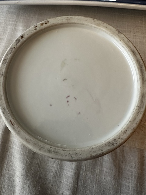 古玩陶瓷晚清廣彩筆筒真品鑒賞圖