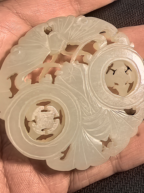 古玩玉器和田玉雕“福在眼前”佩真品鑒賞圖